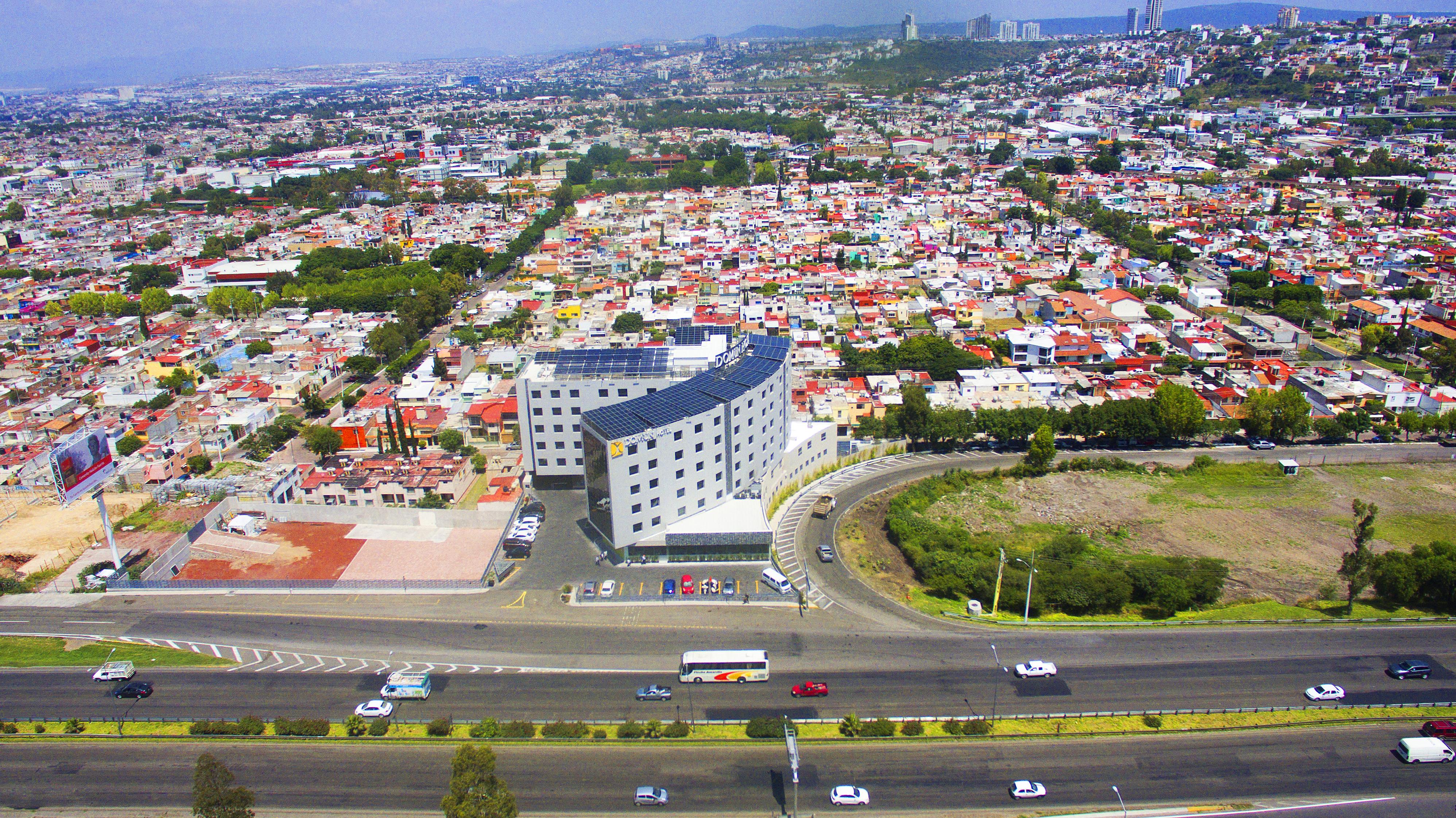 Domun Hotel Querétaro Esterno foto